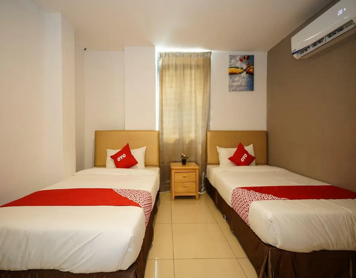 Oyo 43958 Enrich Hotel Kuala Lumpur 2*,
