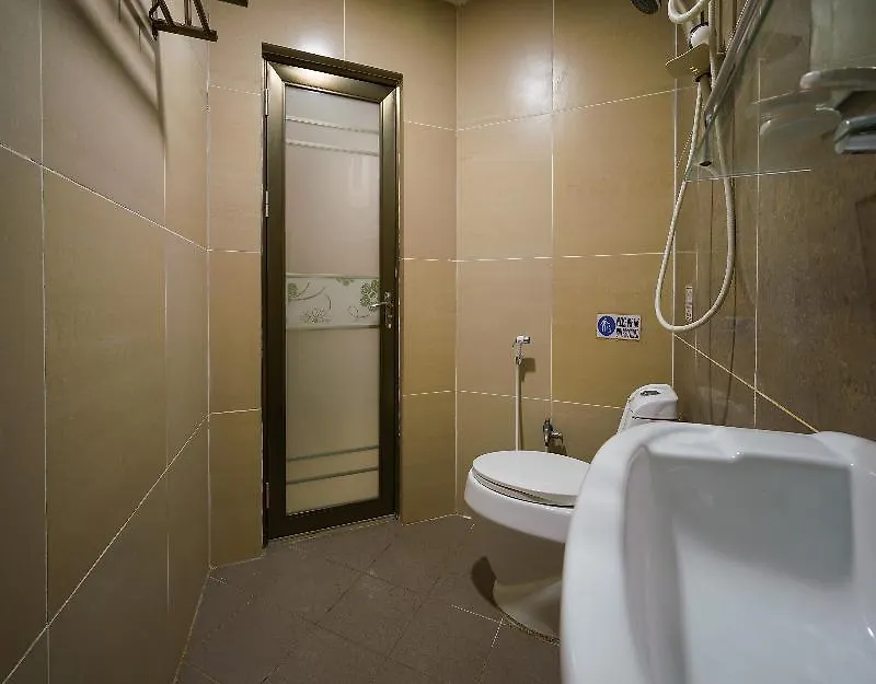**  Oyo 43958 Enrich Hotel Kuala Lumpur Malaysia